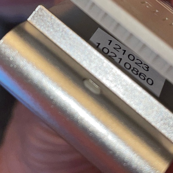 Eclipse Fit clip-on MP3 4 GB player small and rechargeable New 1.25 x 1.75 inch - Picture 2 of 6